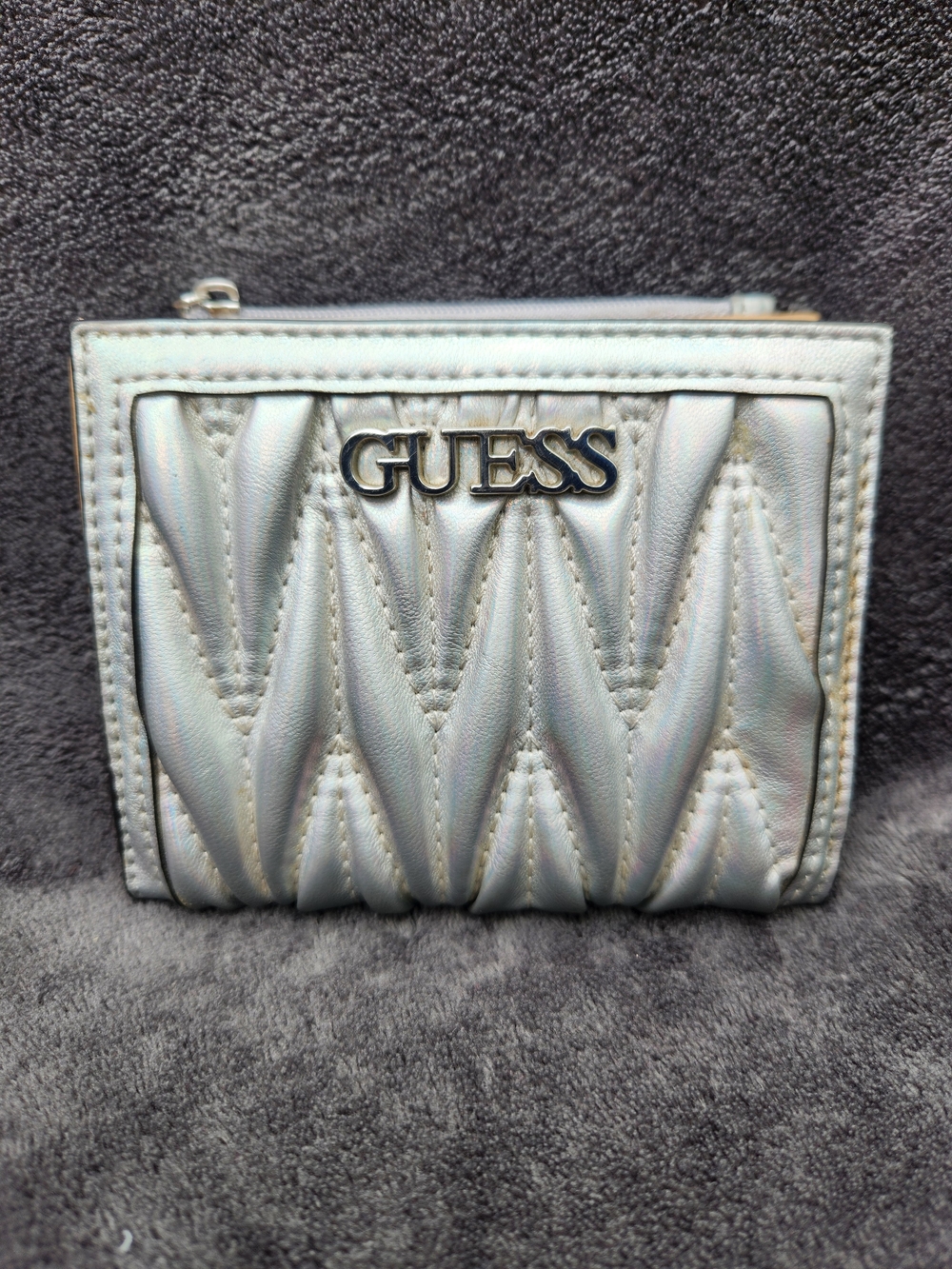 GUESS Iridescent Quilted Women's Wallet - Silver